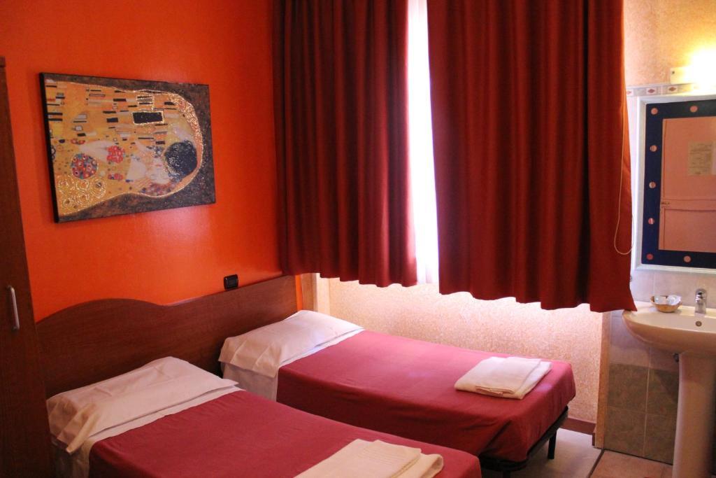 Hotel America Milan Luaran gambar