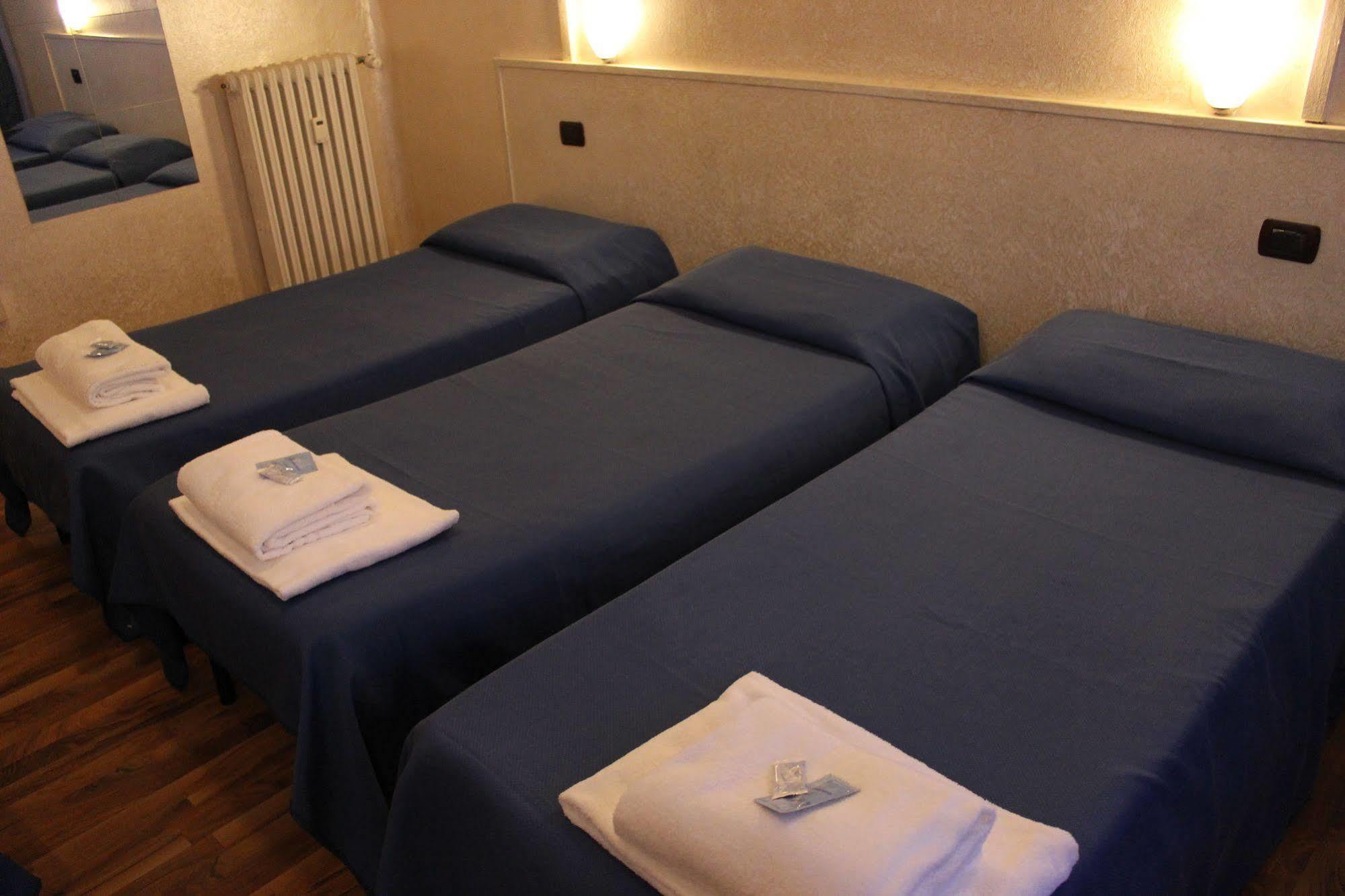 Hotel America Milan Luaran gambar
