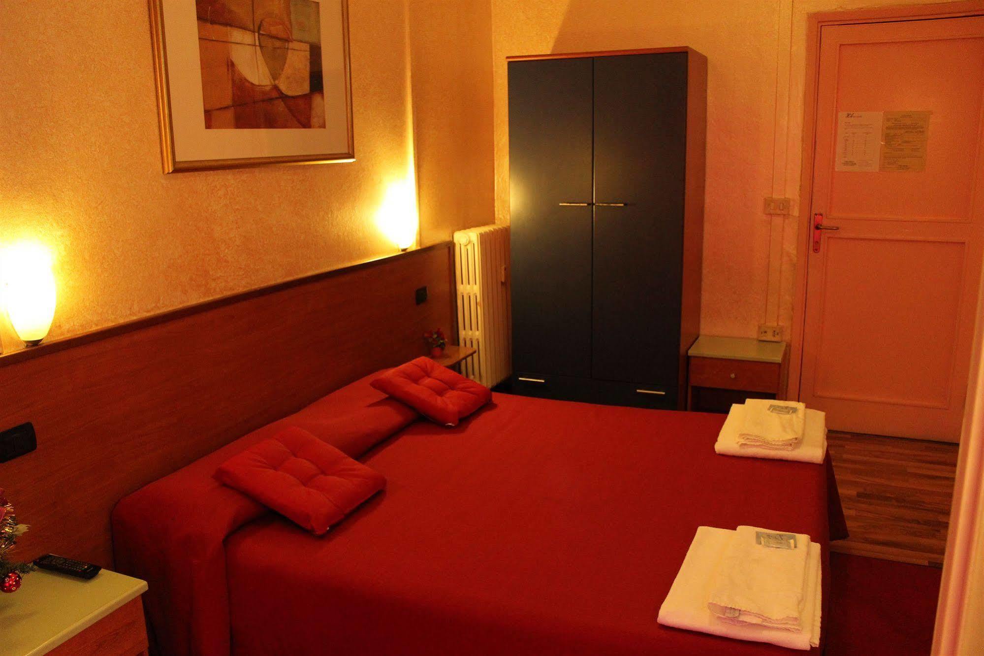 Hotel America Milan Luaran gambar