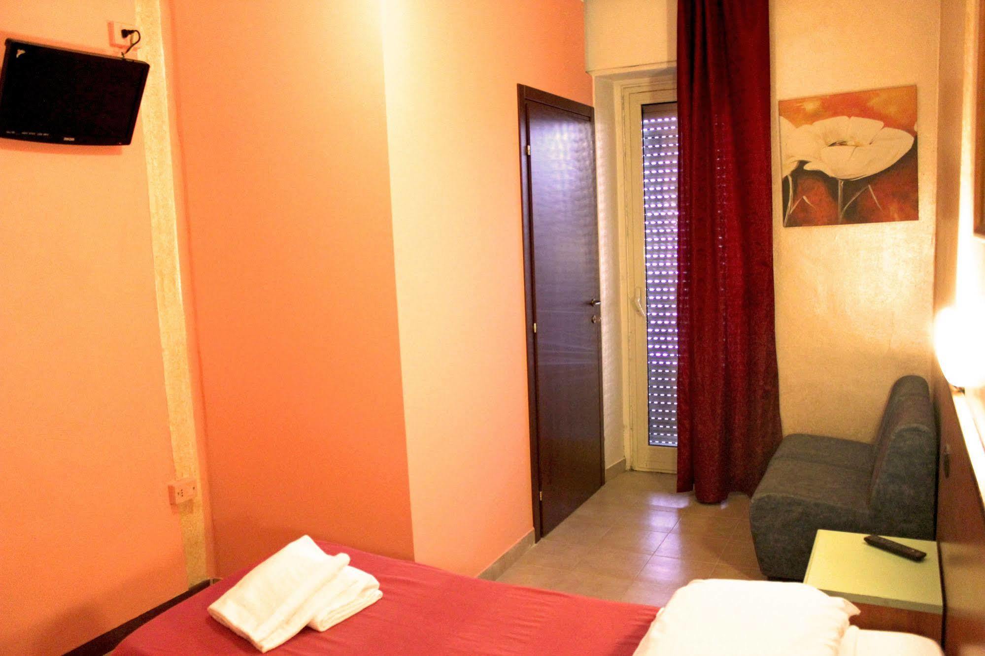 Hotel America Milan Luaran gambar