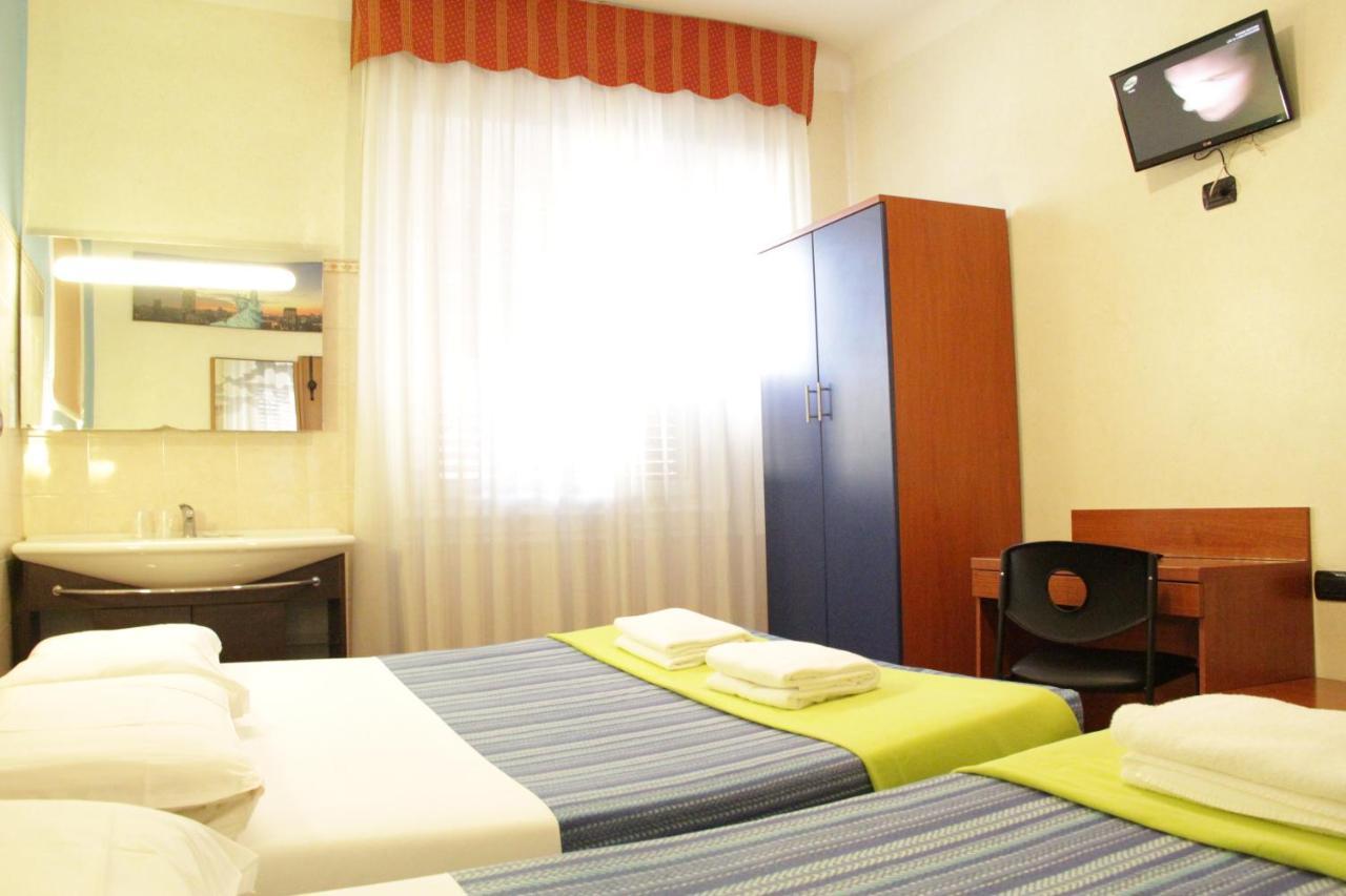 Hotel America Milan Luaran gambar